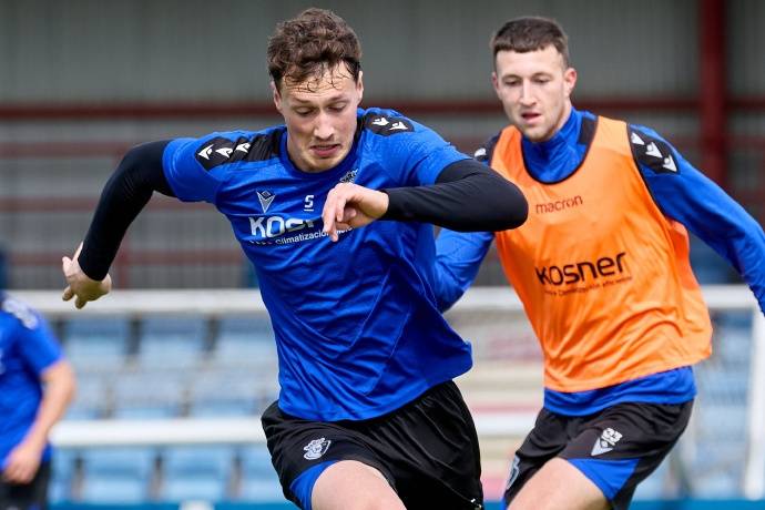 足球世界杯32强全部出炉，分档引巨大讨论（足球世界杯32强尘埃落定，分档方案掀起热议）