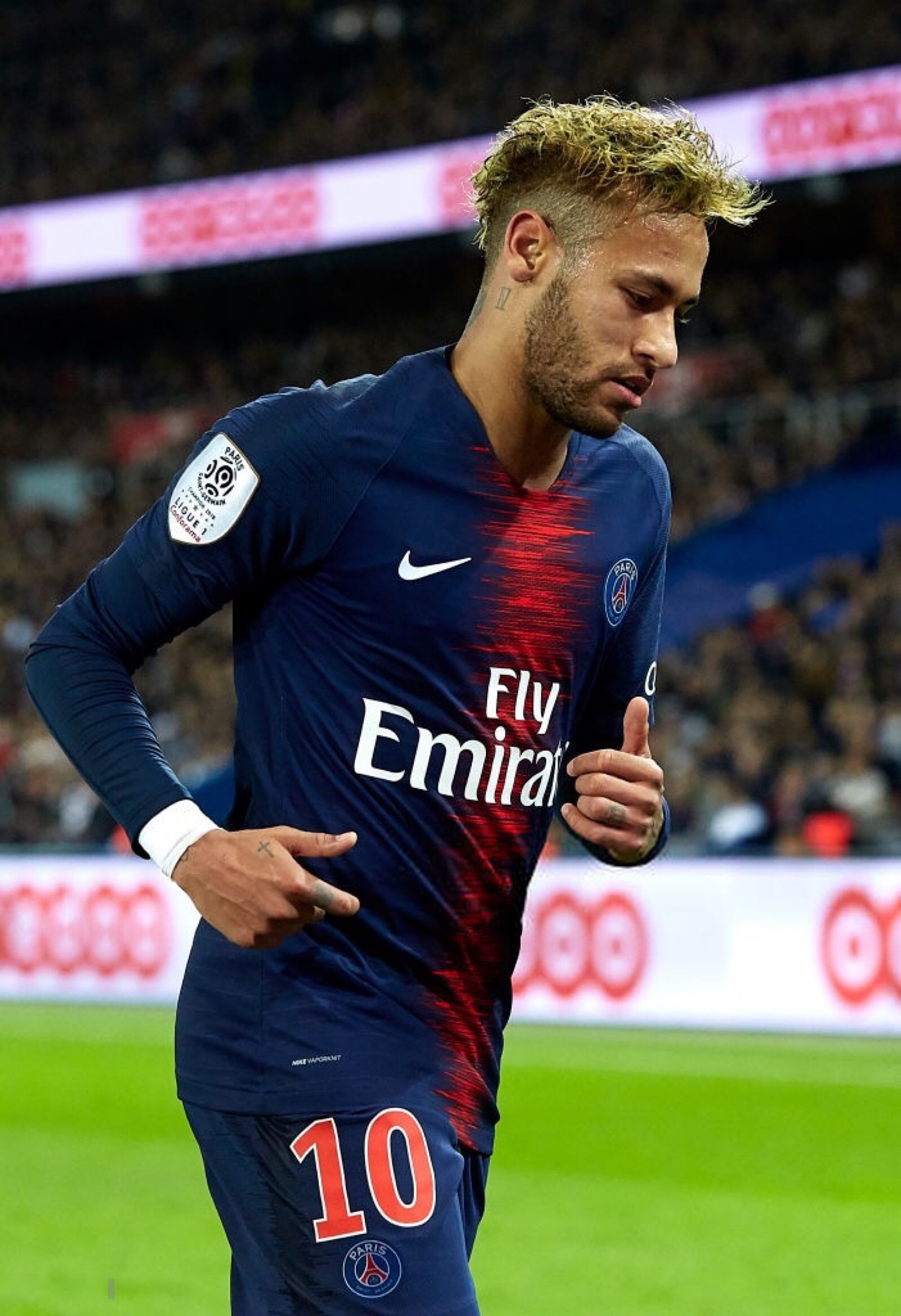 重庆铜梁龙签下山东泰山B队球员张英凯（重庆铜梁龙引进山东泰山B队球员张英凯）