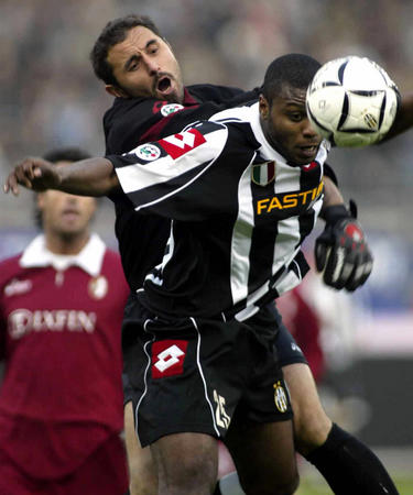 官方：韩国裁判组将执法申花vs神户胜利船，金钟赫担任主裁判（官宣：申花战神户胜利船将由韩国裁判组执法，金钟赫主哨）