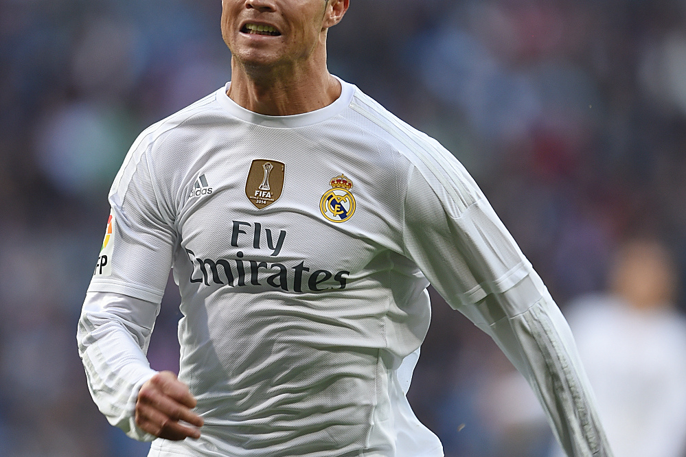 克罗斯：居莱尔和我不是同类型球员，我相信他能在皇马待很久（克罗斯：我与居莱尔球风各异，但看好他在皇马长期立足）