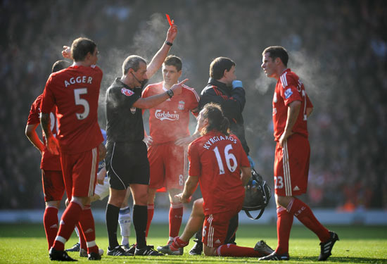 媒体人：玉昆接近签约前浙江队主帅乔迪，还相中一名巴西前腰（据媒体人透露，玉昆接近签下前浙江主帅乔迪，并锁定一名巴西前腰）