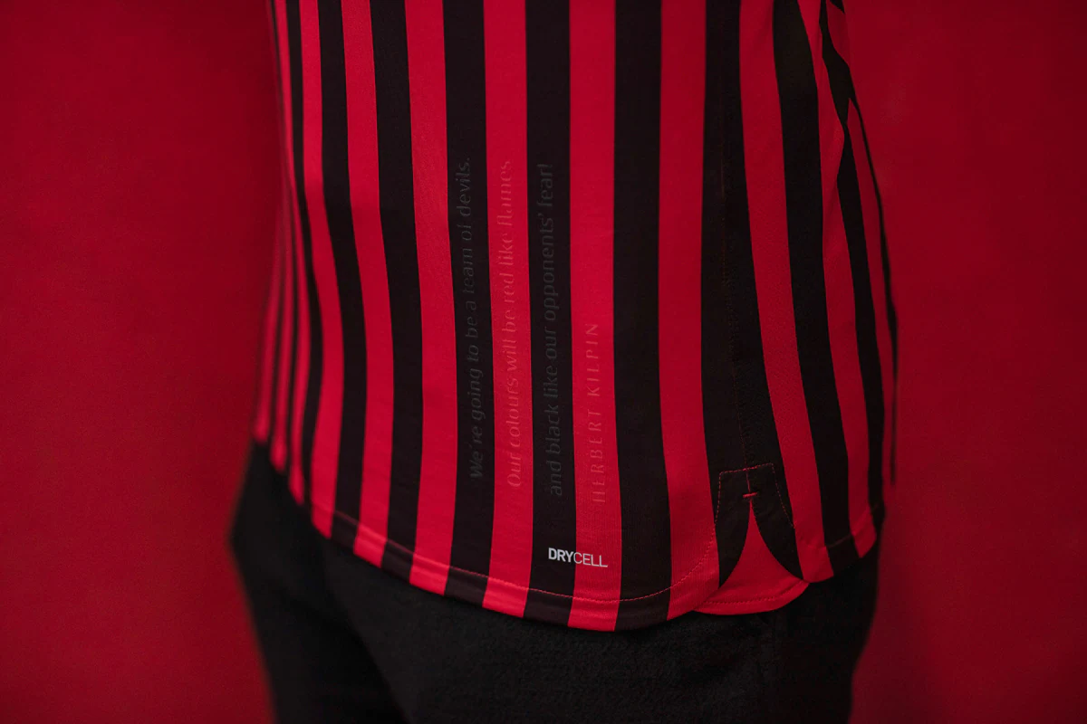 经纪人：二弟曾不想离开巴黎，若梅西加盟对加拉塔萨雷有益（经纪人：伊卡尔迪曾想留在巴黎，梅西若加盟将利好加拉塔萨雷）