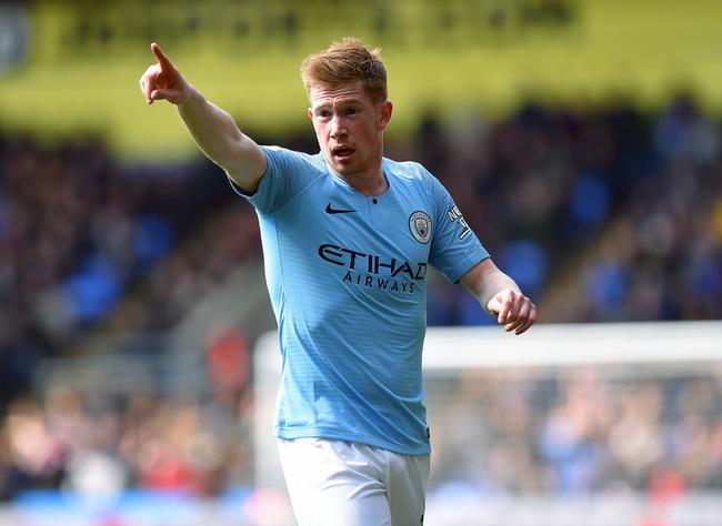 每体：从昔日失意到国家队7号，费兰走出阴霾成关键先生（每体：走出低迷披上国家队7号，费兰化身关键人物）